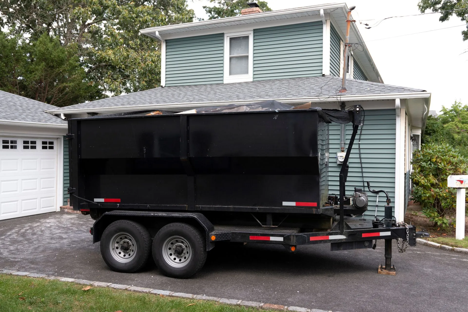 Professional furniture removal in Twentynine Palms, CA